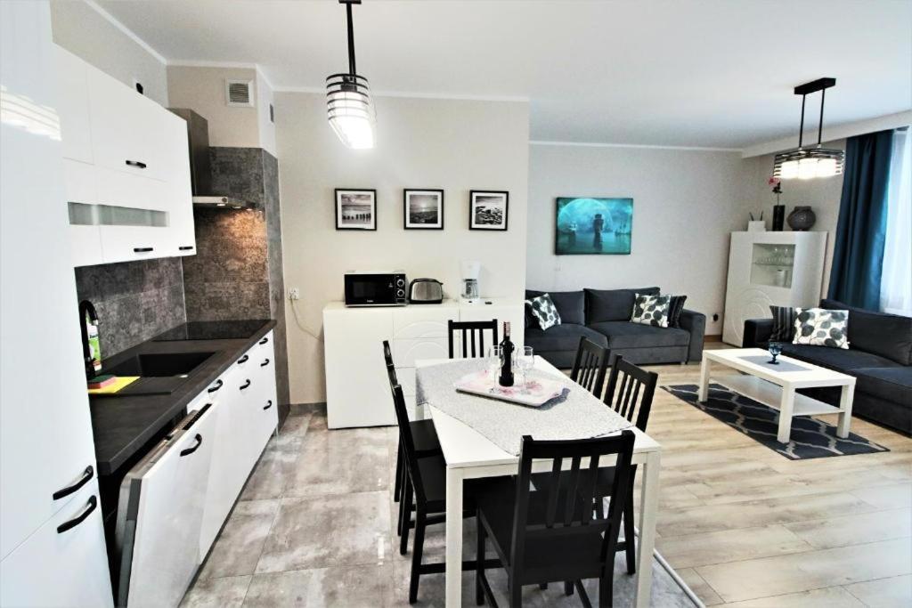 Blizej Morza Deluxe Apartmenty โควอบเซก ภายนอก รูปภาพ